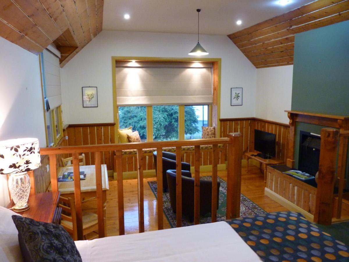 Bushman'S At Strahan Aparthotel Εξωτερικό φωτογραφία