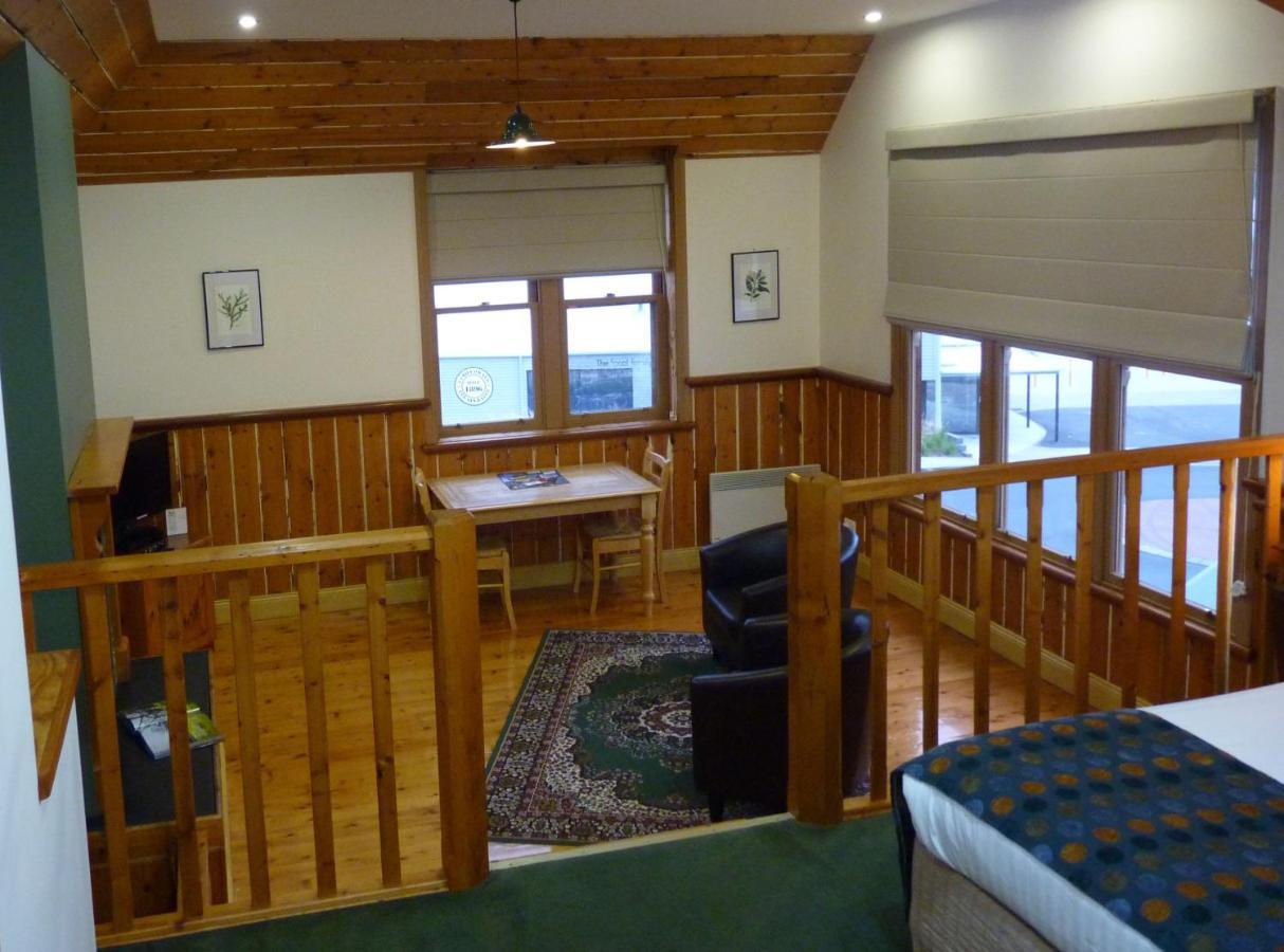 Bushman'S At Strahan Aparthotel Εξωτερικό φωτογραφία